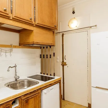 Apartamento Charming With Terrace In The Heart Of The 17th *