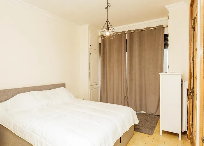 Lejlighed Charming With Terrace In The Heart Of The 17th